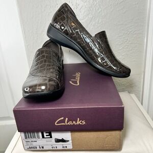 NIB‎ Clarks Gael Feline Grey Croc Leather Slip On Loafer Comfort Shoes Size 9